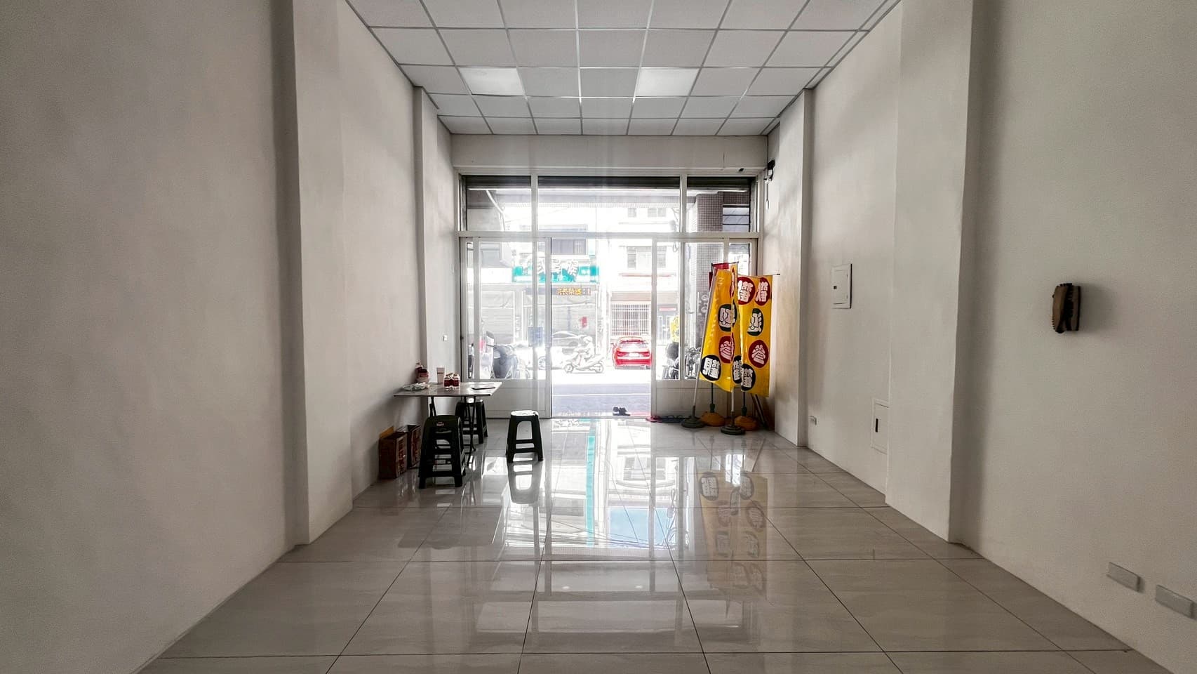 Nhà phố thương mại Túcheng - Có thể cải tạo 6 phòng lớn + sân sau rộng