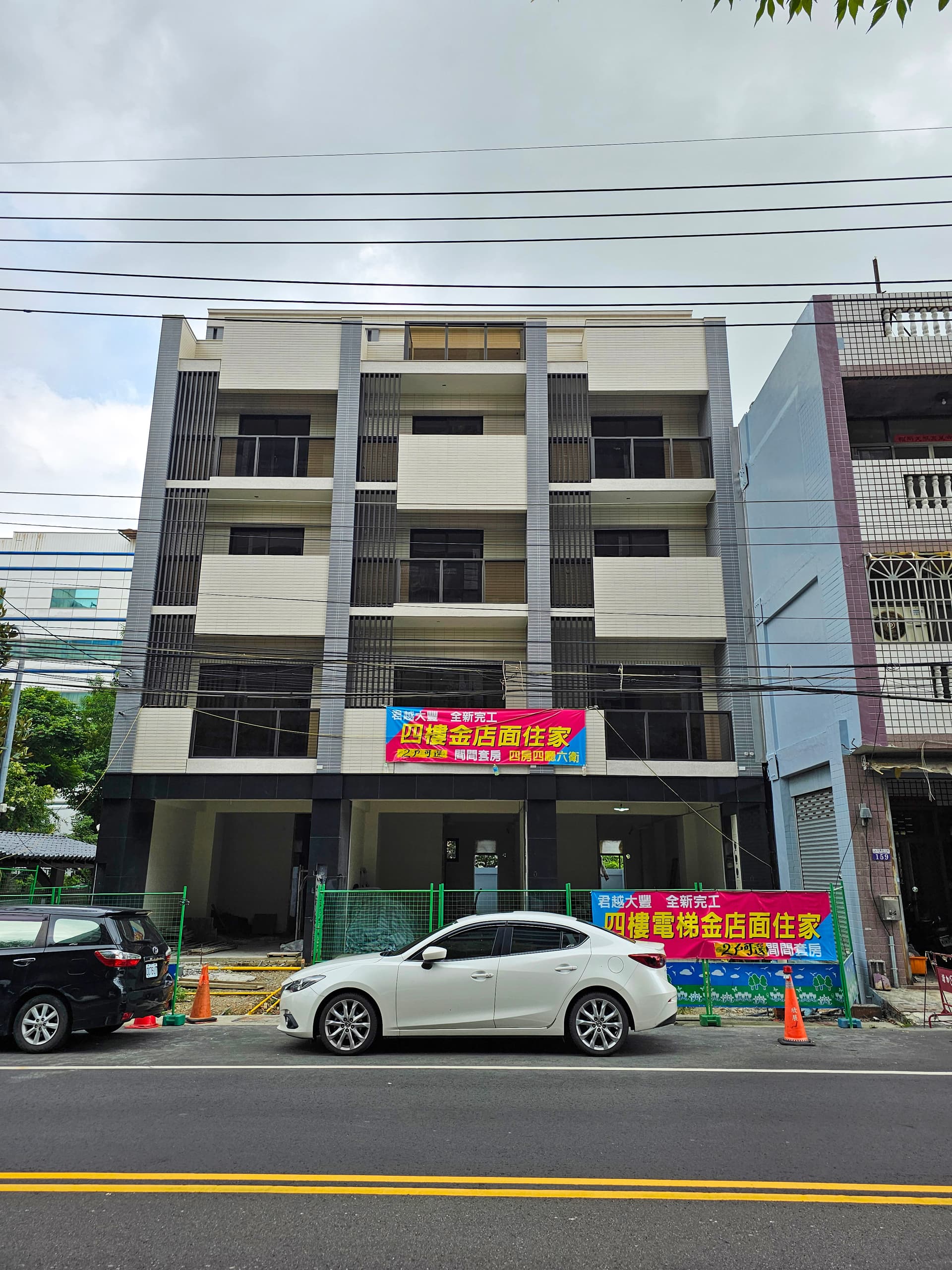 Villa A - Gần trung học Đàm Tú, 5 phòng ngủ mới, thang máy, cạnh công viên